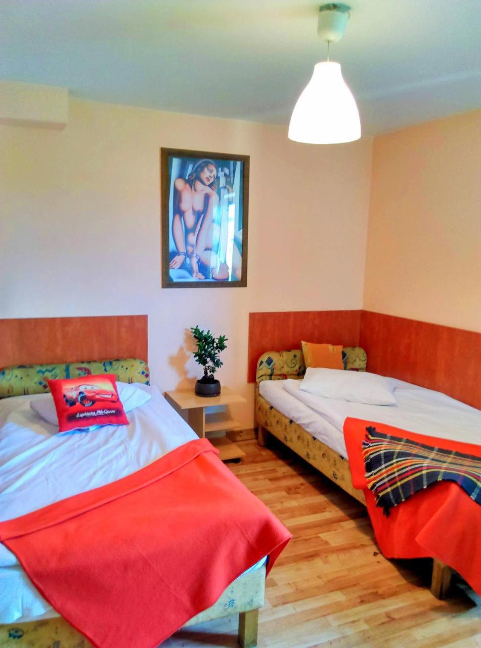 Motel Rezydent Breslavia Exterior foto